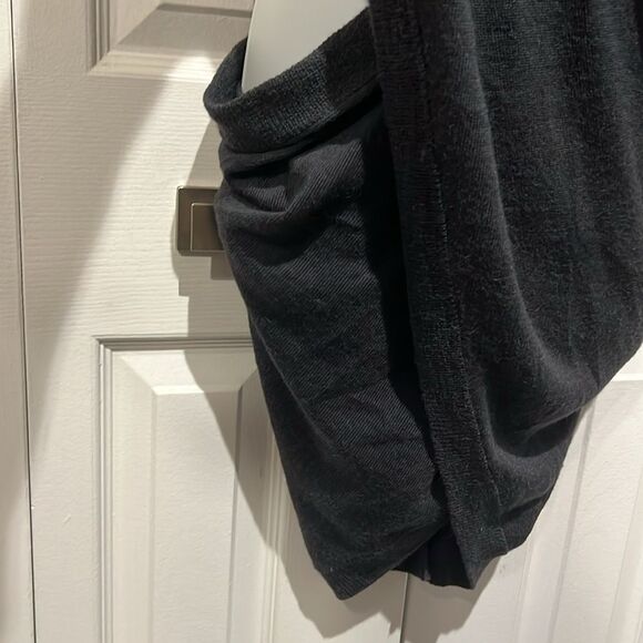 Matthildur Charcoal Grey Royal Alpaca Wrap Sweater Size M - Picture 4 of 15